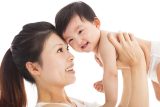 Sức khỏe của trẻ sơ sinh – Các yếu tố và cách chăm sóc trẻ